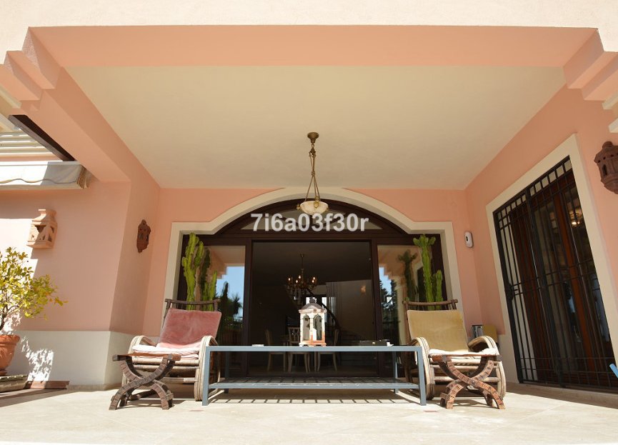 Reventa - House - Detached Villa - Marbella - Nueva Andalucia