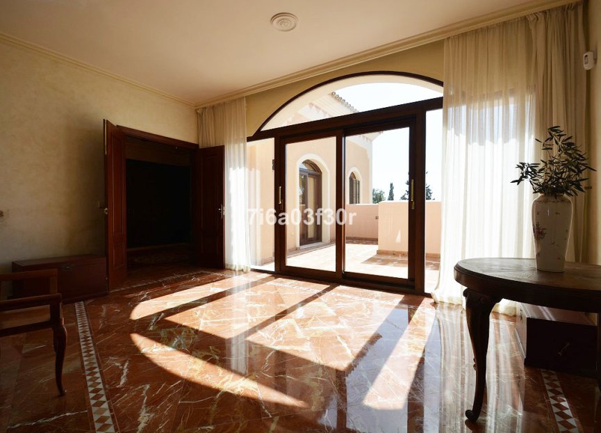 Reventa - House - Detached Villa - Marbella - Nueva Andalucia