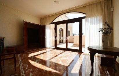 Reventa - House - Detached Villa - Marbella - Nueva Andalucia