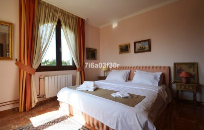 Reventa - House - Detached Villa - Marbella - Nueva Andalucia