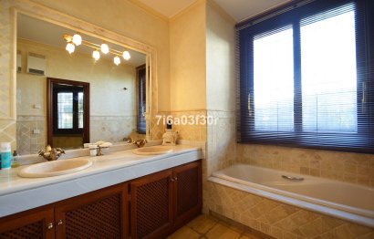 Reventa - House - Detached Villa - Marbella - Nueva Andalucia