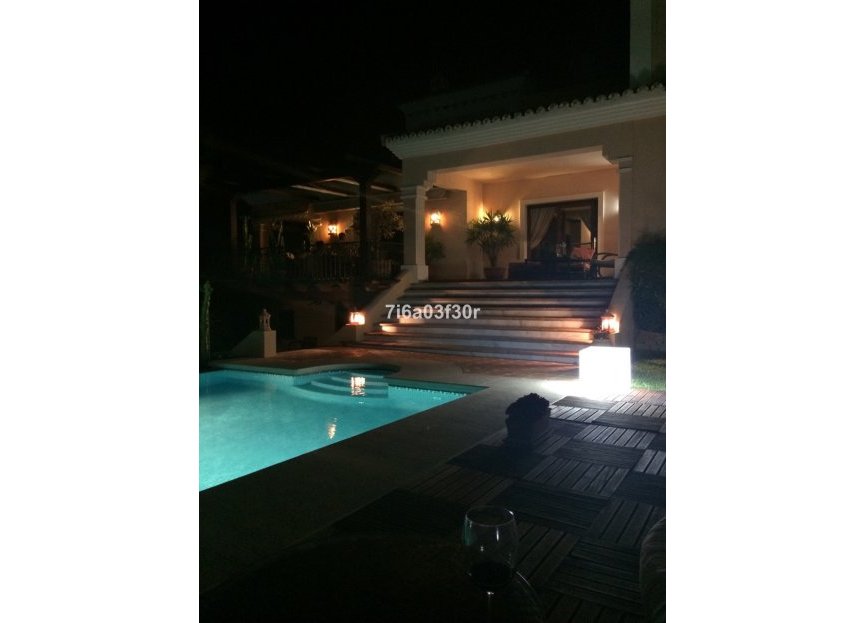 Reventa - House - Detached Villa - Marbella - Nueva Andalucia