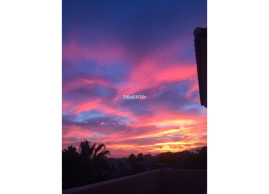 Reventa - House - Detached Villa - Marbella - Nueva Andalucia