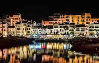 Reventa - House - Detached Villa - Marbella - Nueva Andalucia