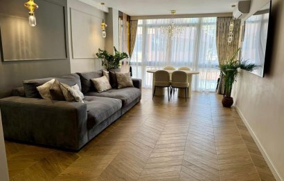 Resale - Apartment - Middle Floor Apartment - Fuengirola - Fuengirola Centro