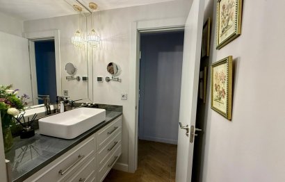 Resale - Apartment - Middle Floor Apartment - Fuengirola - Fuengirola Centro