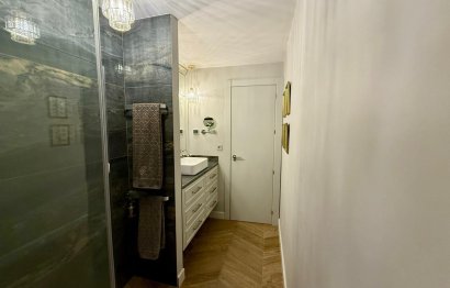 Resale - Apartment - Middle Floor Apartment - Fuengirola - Fuengirola Centro