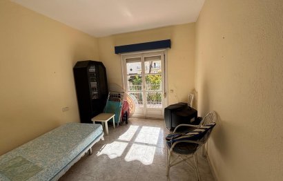 Resale - Apartment - Middle Floor Apartment - Marbella - Nueva Andalucia