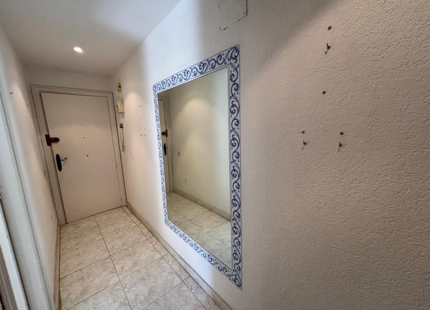 Resale - Apartment - Middle Floor Apartment - Marbella - Nueva Andalucia