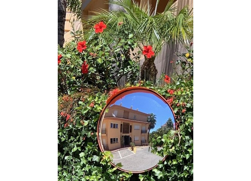 Resale - Ground floor apartment - Marbella - Nueva Andalucia