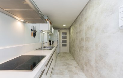 Resale - Ground floor apartment - Marbella - Nueva Andalucia