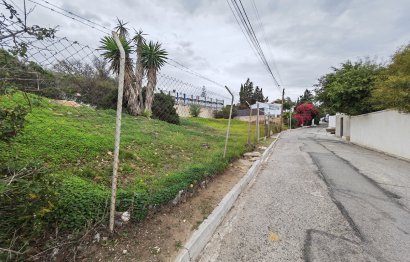 Resale - Plot - Residential Plot - Estepona - Estepona Centro