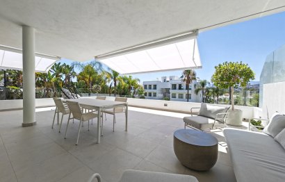 Resale - Apartment - Middle Floor Apartment - Estepona - Estepona Centro