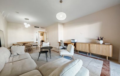 Resale - Ground floor apartment - Estepona - Estepona Centro