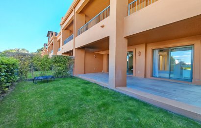 Resale - Ground floor apartment - Estepona - Estepona Centro