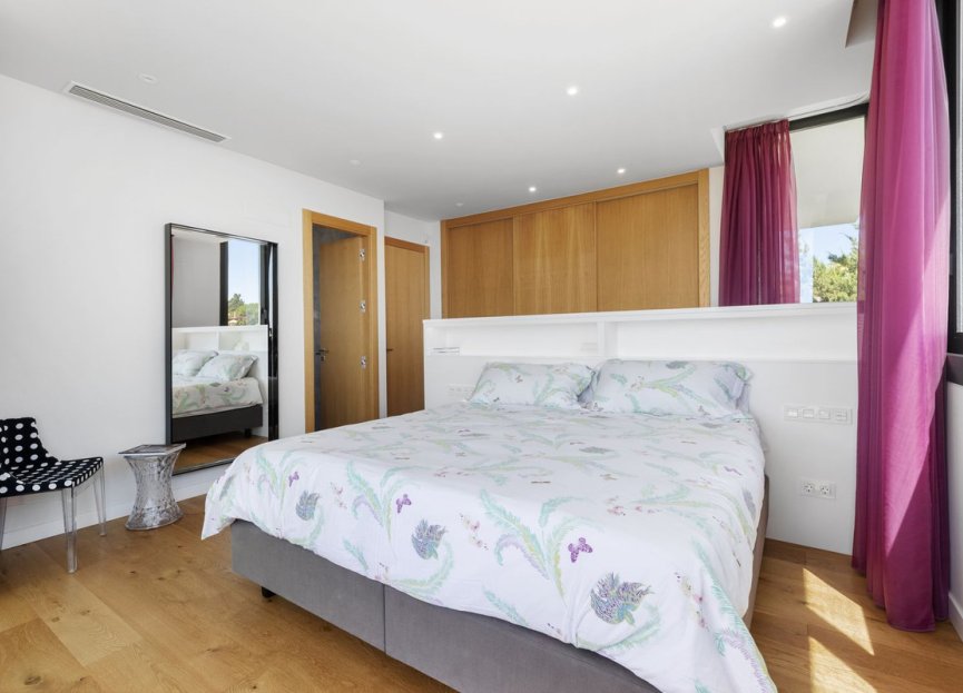 Resale - House - Detached Villa - Marbella - Costabella