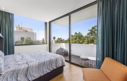 Resale - House - Detached Villa - Marbella - Costabella