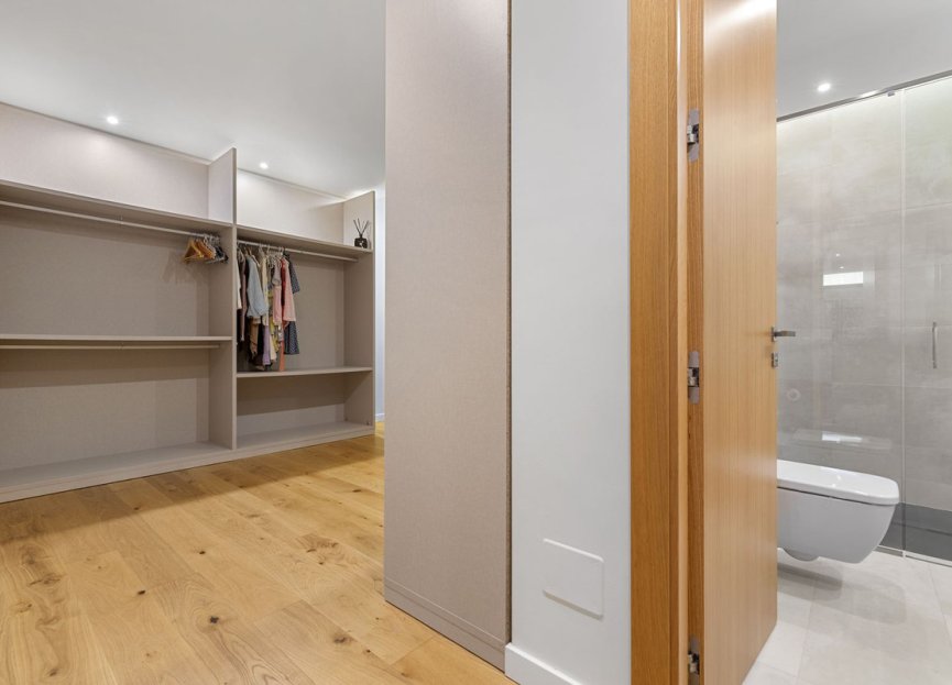 Resale - House - Detached Villa - Marbella - Costabella