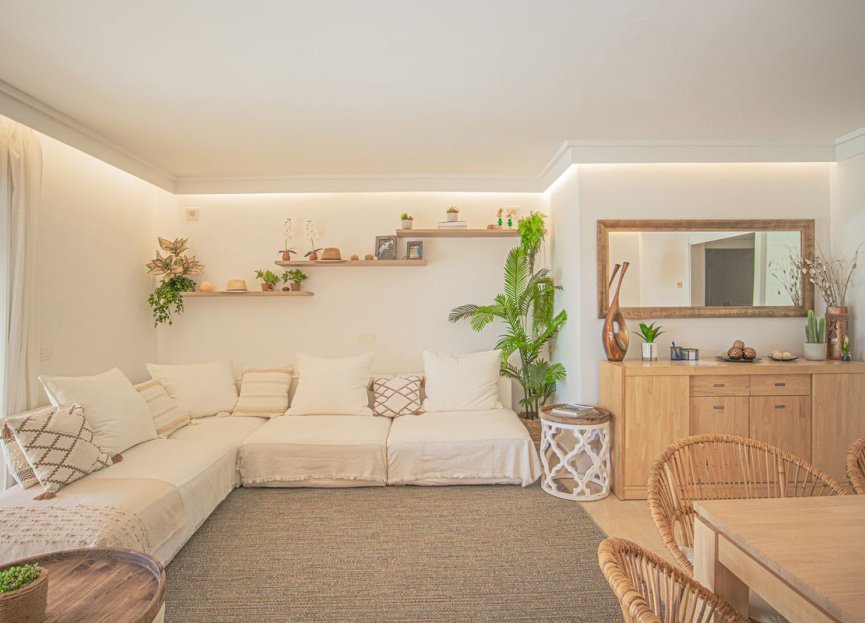 Reventa - Apartment - Middle Floor Apartment - Estepona - Estepona Centro