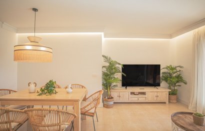 Reventa - Apartment - Middle Floor Apartment - Estepona - Estepona Centro