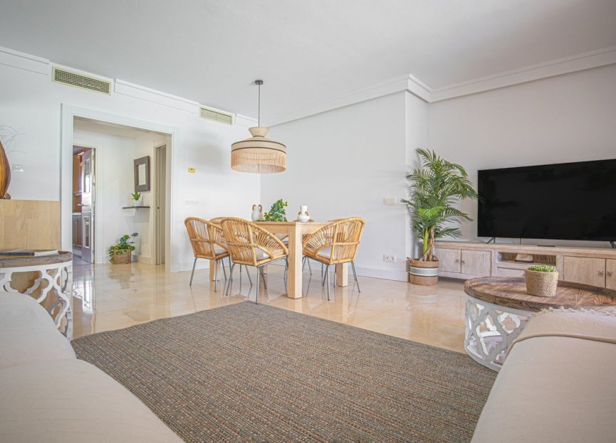 Reventa - Apartment - Middle Floor Apartment - Estepona - Estepona Centro