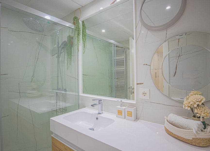 Reventa - Apartment - Middle Floor Apartment - Estepona - Estepona Centro