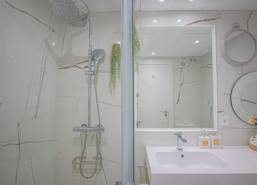 Reventa - Apartment - Middle Floor Apartment - Estepona - Estepona Centro