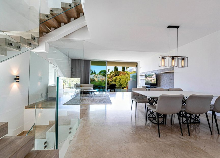 Resale - House - Semi-Detached House - Marbella - Río Real