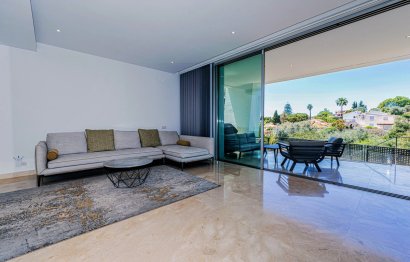 Resale - House - Semi-Detached House - Marbella - Río Real