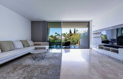 Resale - House - Semi-Detached House - Marbella - Río Real