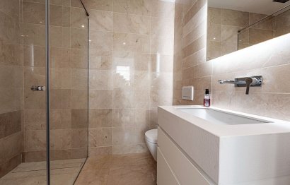 Resale - House - Semi-Detached House - Marbella - Río Real