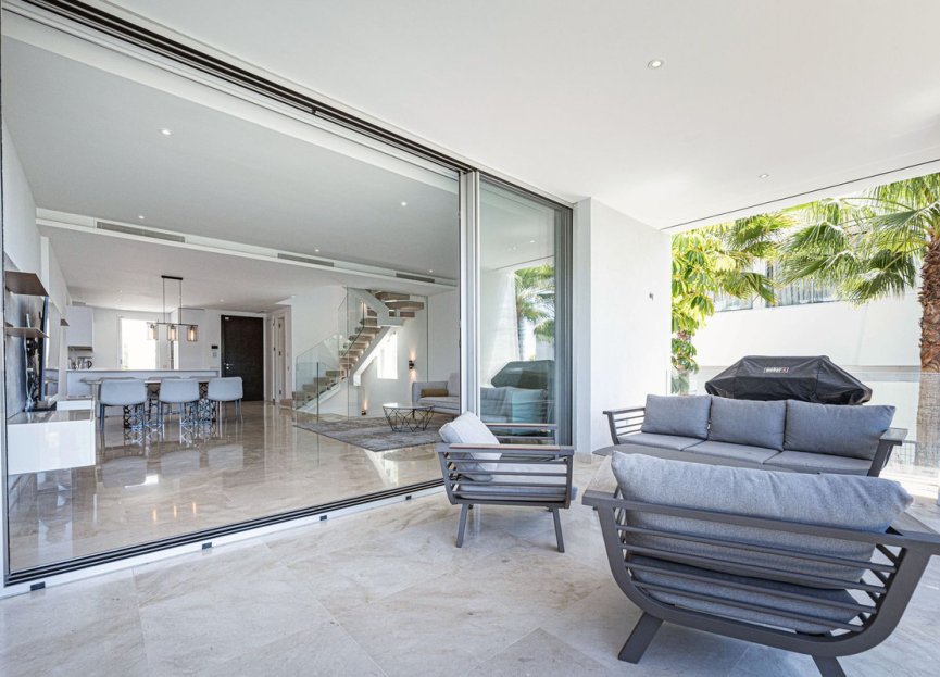 Resale - House - Semi-Detached House - Marbella - Río Real