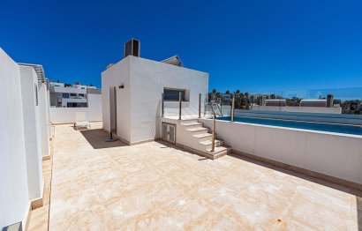 Resale - House - Semi-Detached House - Marbella - Río Real
