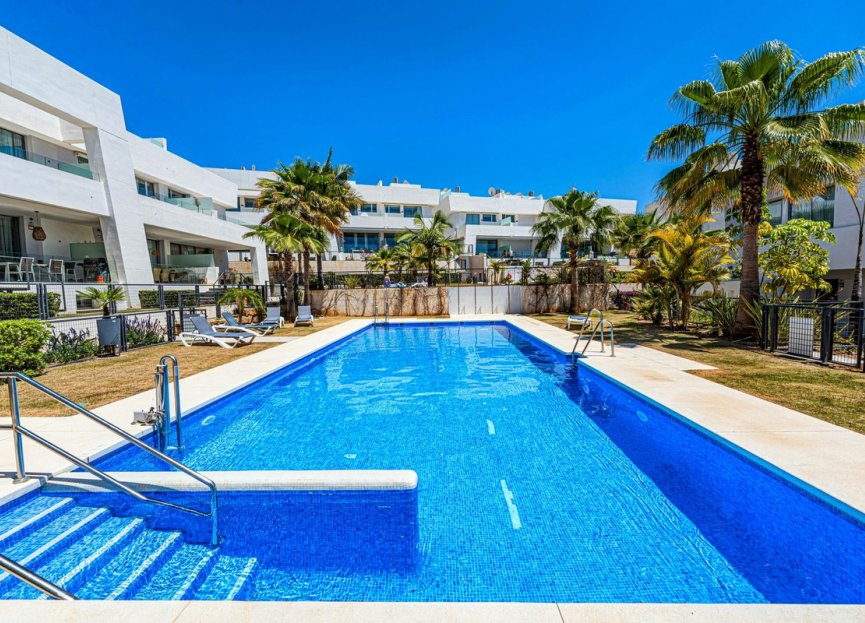 Resale - House - Semi-Detached House - Marbella - Río Real