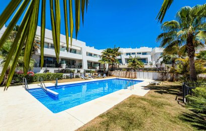 Resale - House - Semi-Detached House - Marbella - Río Real