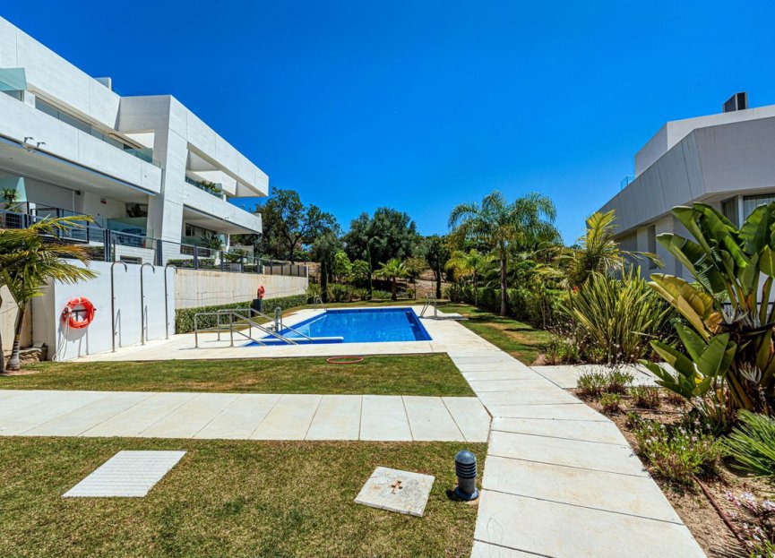 Resale - House - Semi-Detached House - Marbella - Río Real