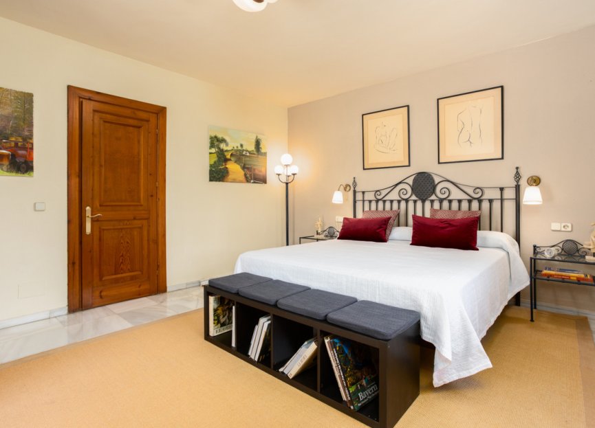 Resale - House - Detached Villa - Marbella - Marbella Centro