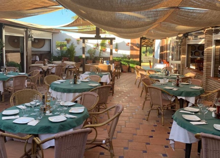 Reventa - House - Finca - Cortijo - Estepona - Selwo