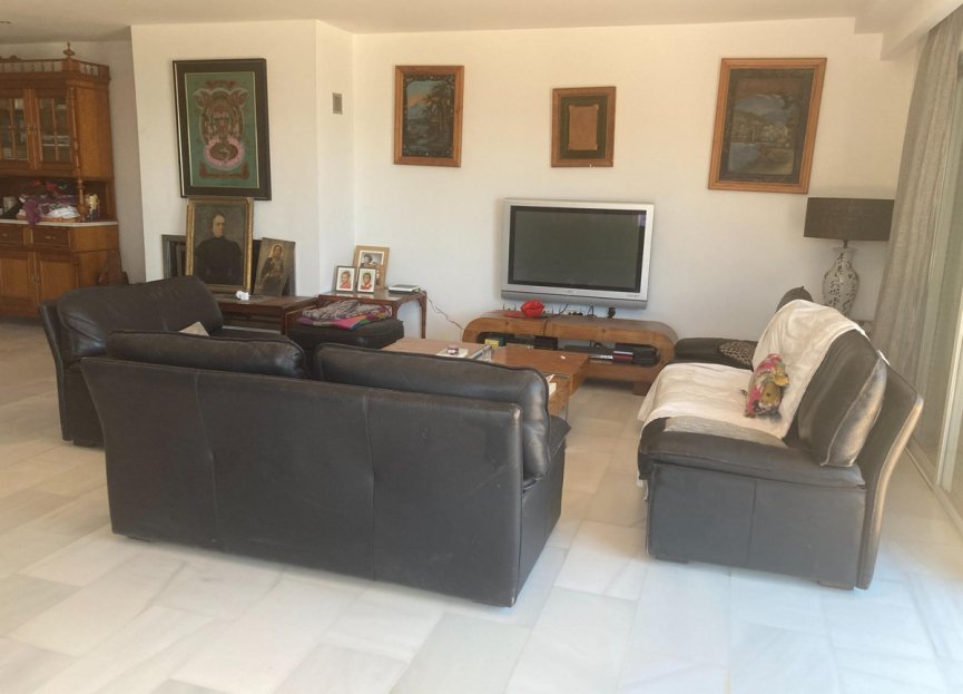 Resale - House - Townhouse - Estepona - Estepona Centro