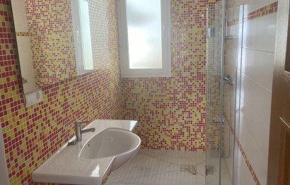 Resale - House - Townhouse - Estepona - Estepona Centro