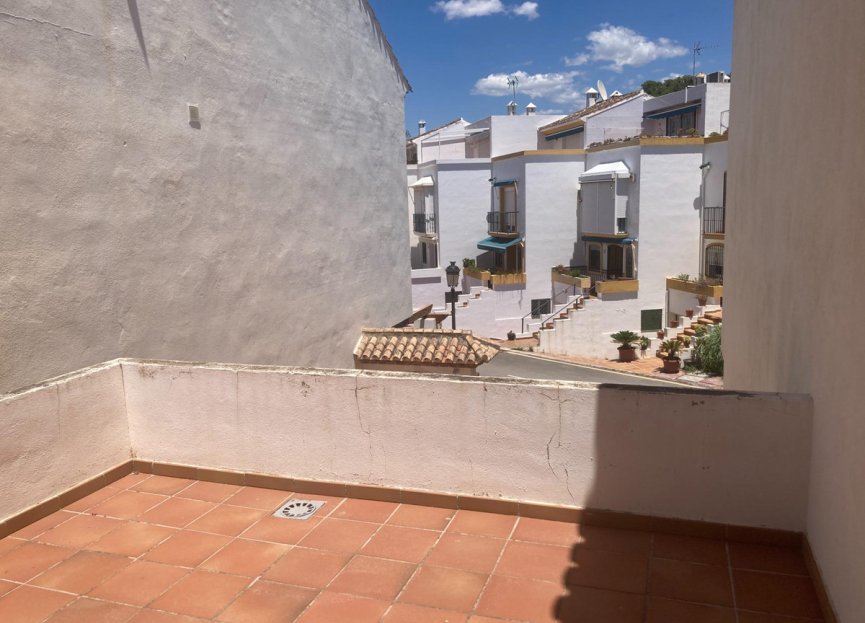 Resale - House - Townhouse - Estepona - Estepona Centro