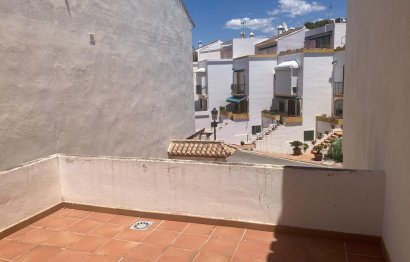 Resale - House - Townhouse - Estepona - Estepona Centro