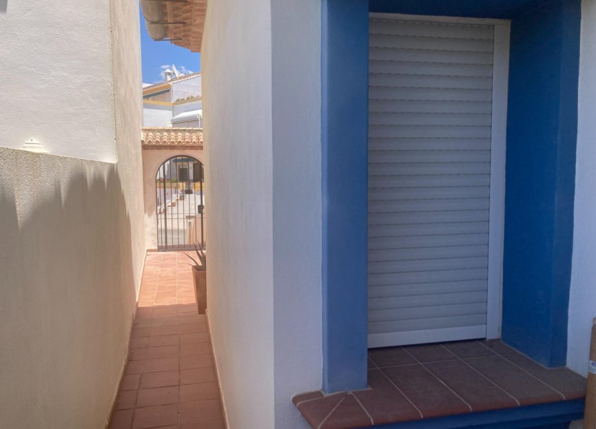 Resale - House - Townhouse - Estepona - Estepona Centro