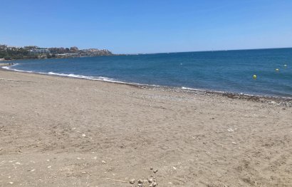 Resale - House - Townhouse - Estepona - Estepona Centro