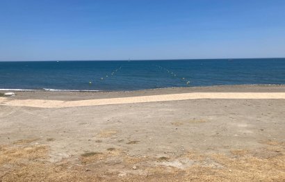 Resale - House - Townhouse - Estepona - Estepona Centro