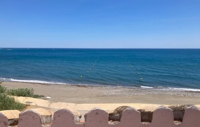 Resale - House - Townhouse - Estepona - Estepona Centro