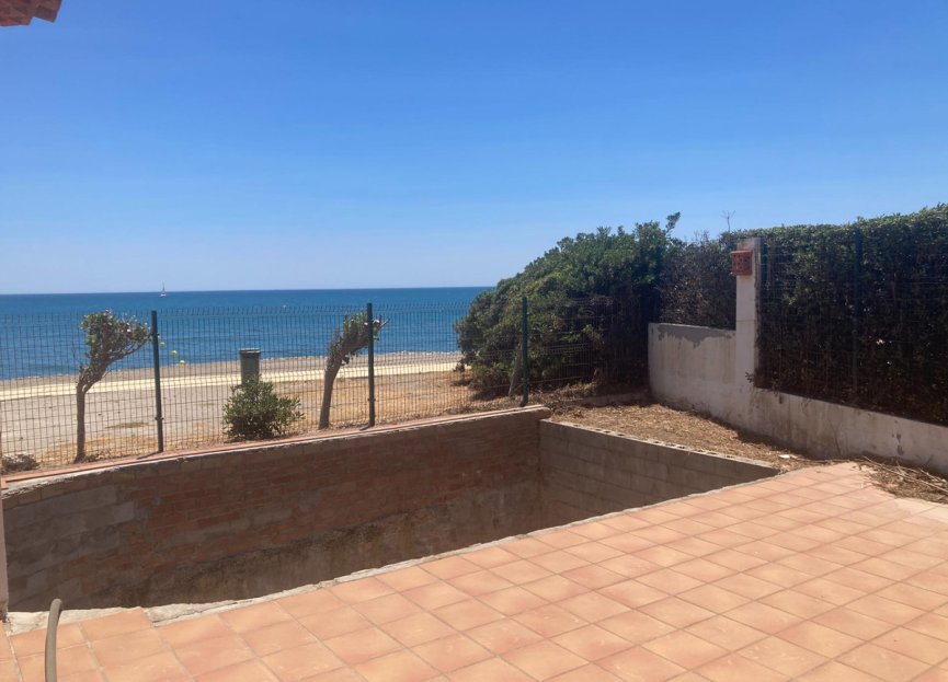 Resale - House - Townhouse - Estepona - Estepona Centro