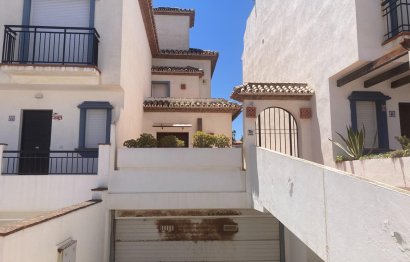 Resale - House - Townhouse - Estepona - Estepona Centro