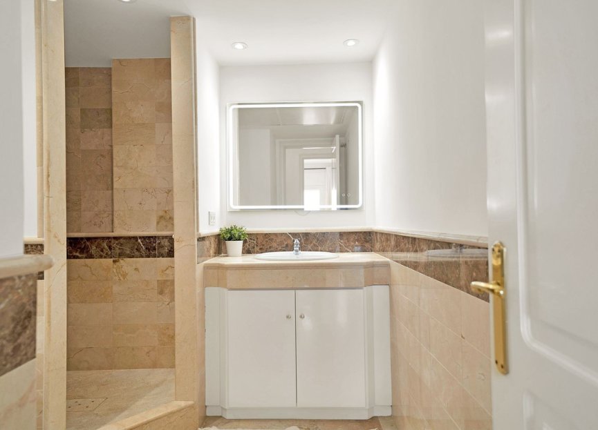 Reventa - Apartment - Middle Floor Apartment - Marbella - Elviria