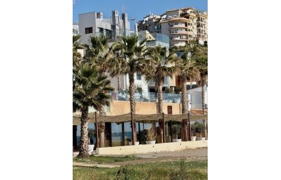 Resale - Apartment - Middle Floor Apartment - Fuengirola - Fuengirola Centro